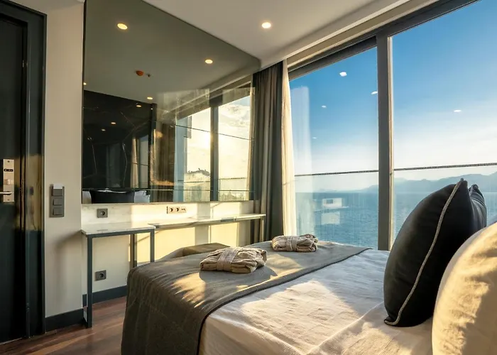 Hotel Lucky Monkey 3*