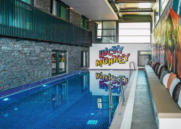 Hotel Lucky Monkey 3*