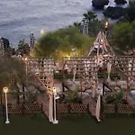 Lucky Monkey Hotel