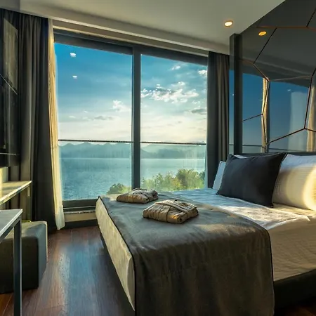 Lucky Monkey 3* Antalya