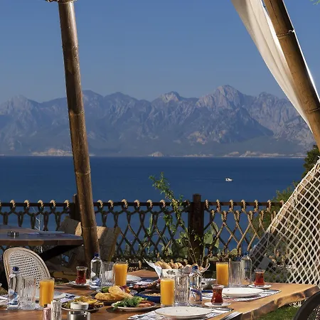 Lucky Monkey Antalya