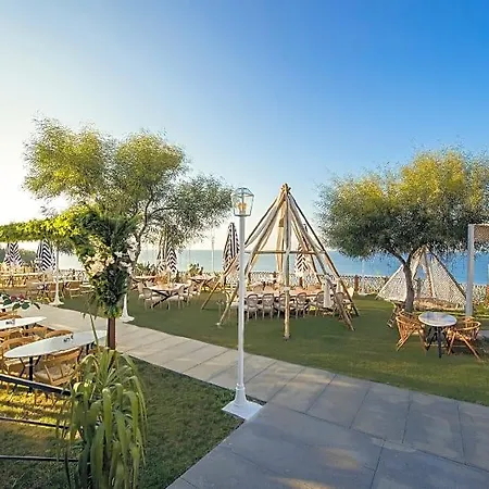 Lucky Monkey Hotel Antalya