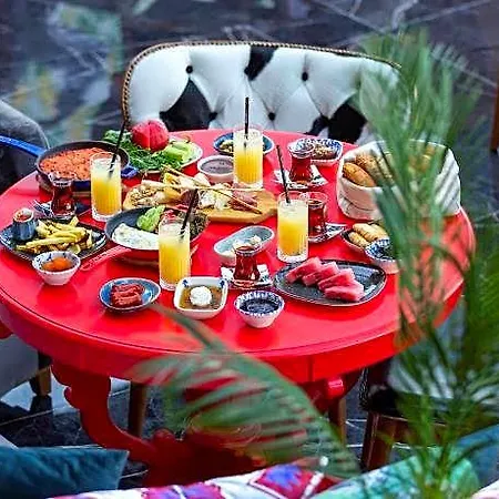 Lucky Monkey Hotel Antalya
