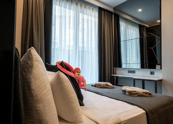 Lucky Monkey 3* אנטליה