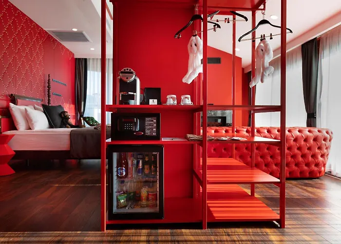 מלון Lucky Monkey