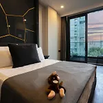 Hotel Lucky Monkey