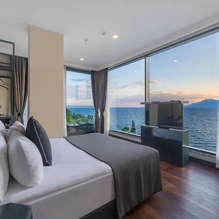 Lucky Monkey Hotel Antalia